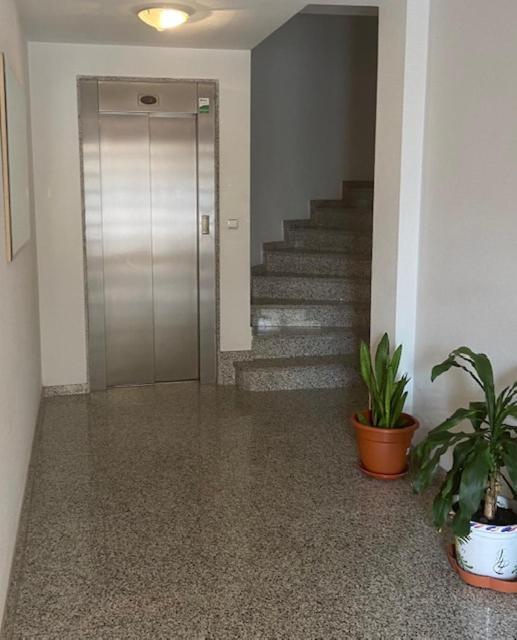 Centrico Apartamento Con Todo A Estrenar En La Playa Santa Pola Eksteriør billede